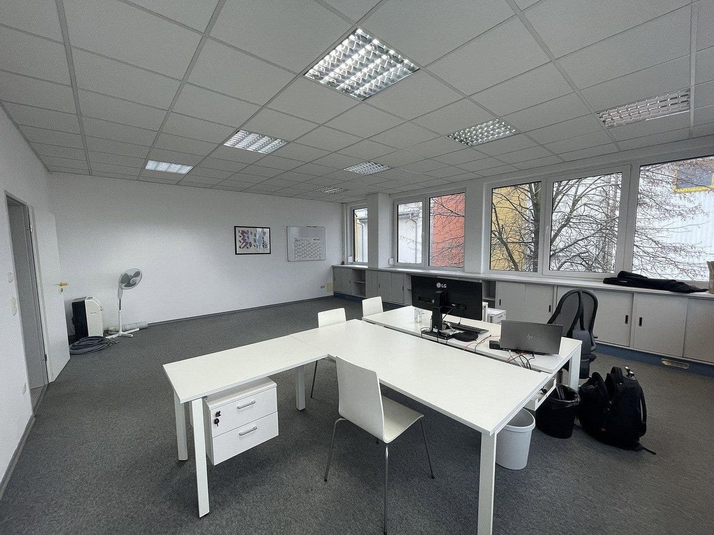 Predaj nebytového priestoru 5.355 m², Hengersberg, Bavorsko Predaj nebytového priestoru 5.355 m², Hengersberg, Bavorsko