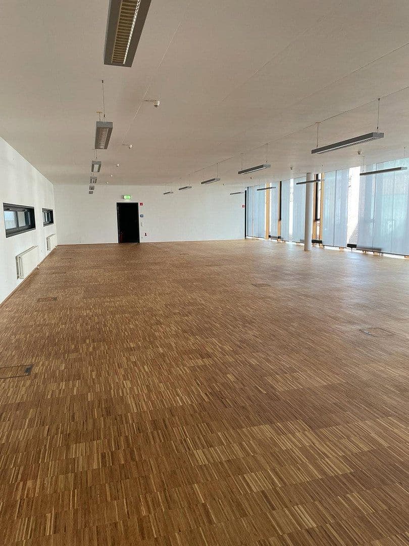 Prenájom kancelárie 1.314 m², Industriestraße 30, Remscheid, Severné Porýnie - Westfálsko Prenájom kancelárie 1.314 m², Industriestraße 30, Remscheid, Severné Porýnie - Westfálsko