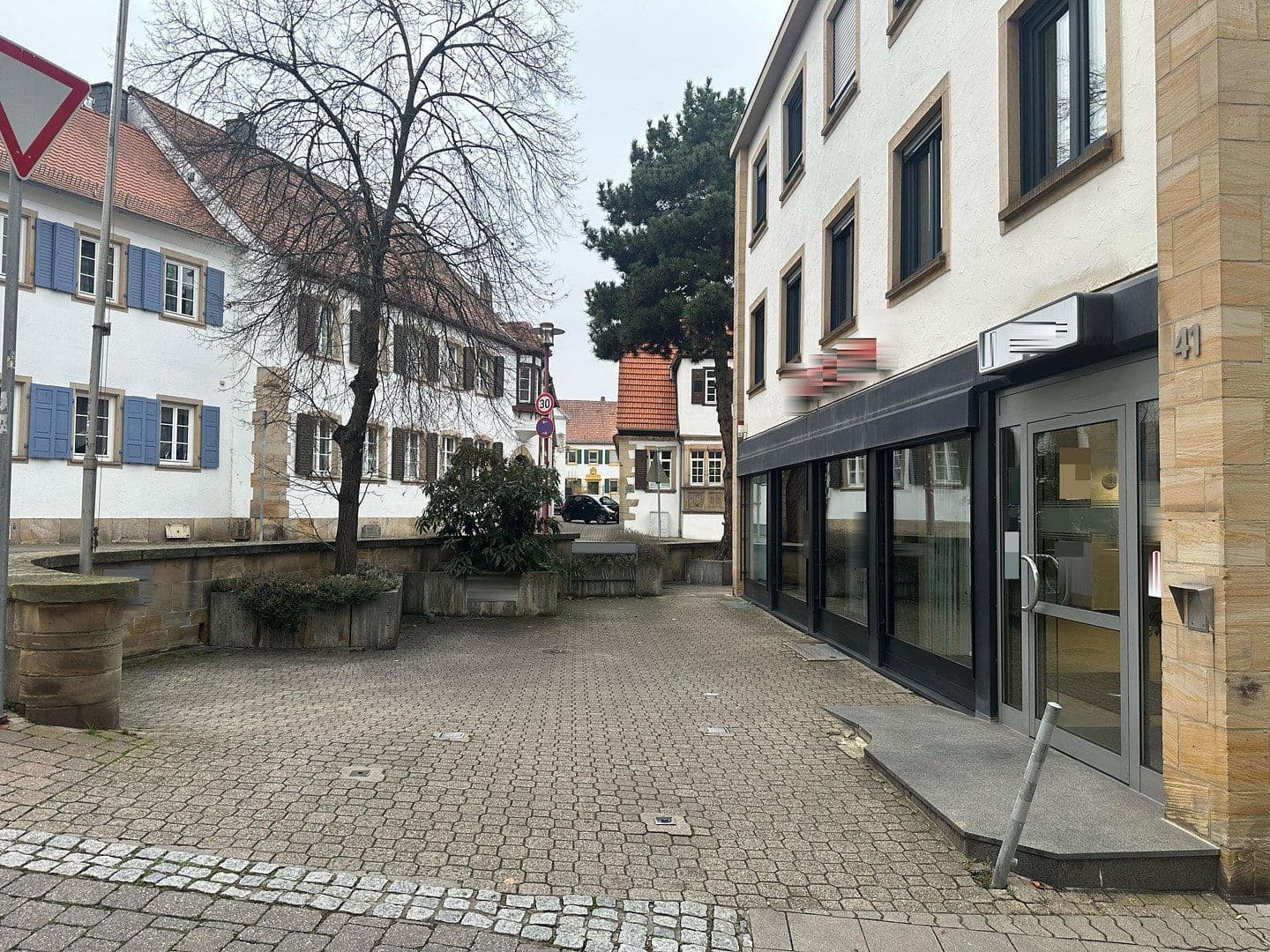 Prenájom nebytového priestoru 198 m², Weinstraße 41, Wachenheim an der Weinstraße, Porýnie-Falcko Prenájom nebytového priestoru 198 m², Weinstraße 41, Wachenheim an der Weinstraße, Porýnie-Falcko