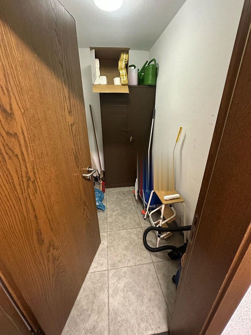 Prenájom nebytového priestoru 198 m², Weinstraße 41, Wachenheim an der Weinstraße, Porýnie-Falcko Prenájom nebytového priestoru 198 m², Weinstraße 41, Wachenheim an der Weinstraße, Porýnie-Falcko