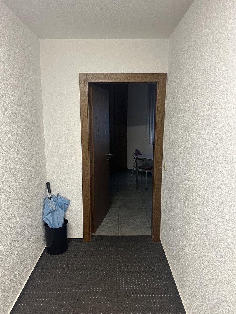 Prenájom nebytového priestoru 198 m², Weinstraße 41, Wachenheim an der Weinstraße, Porýnie-Falcko Prenájom nebytového priestoru 198 m², Weinstraße 41, Wachenheim an der Weinstraße, Porýnie-Falcko