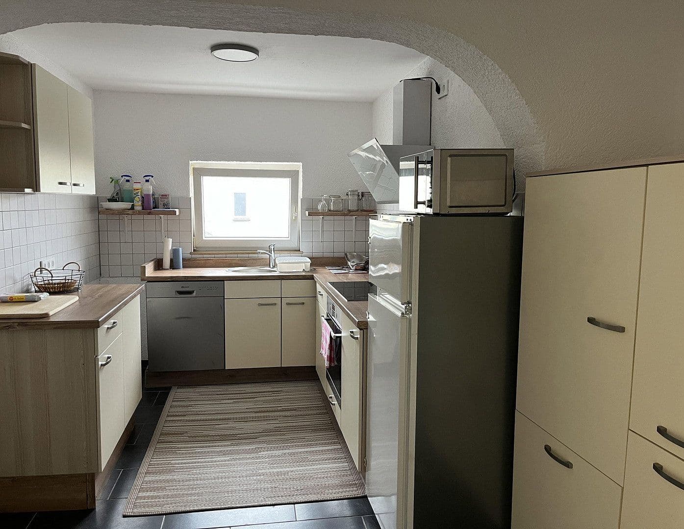 Prenájom bytu 1-izbový 120 m², Waghäusel, Bádensko-Wurttembersko Prenájom bytu 1-izbový 120 m², Waghäusel, Bádensko-Wurttembersko