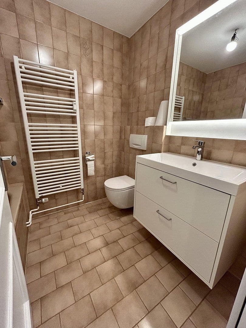 Prenájom bytu 2-izbový 63 m², Hausham, Bavorsko Prenájom bytu 2-izbový 63 m², Hausham, Bavorsko