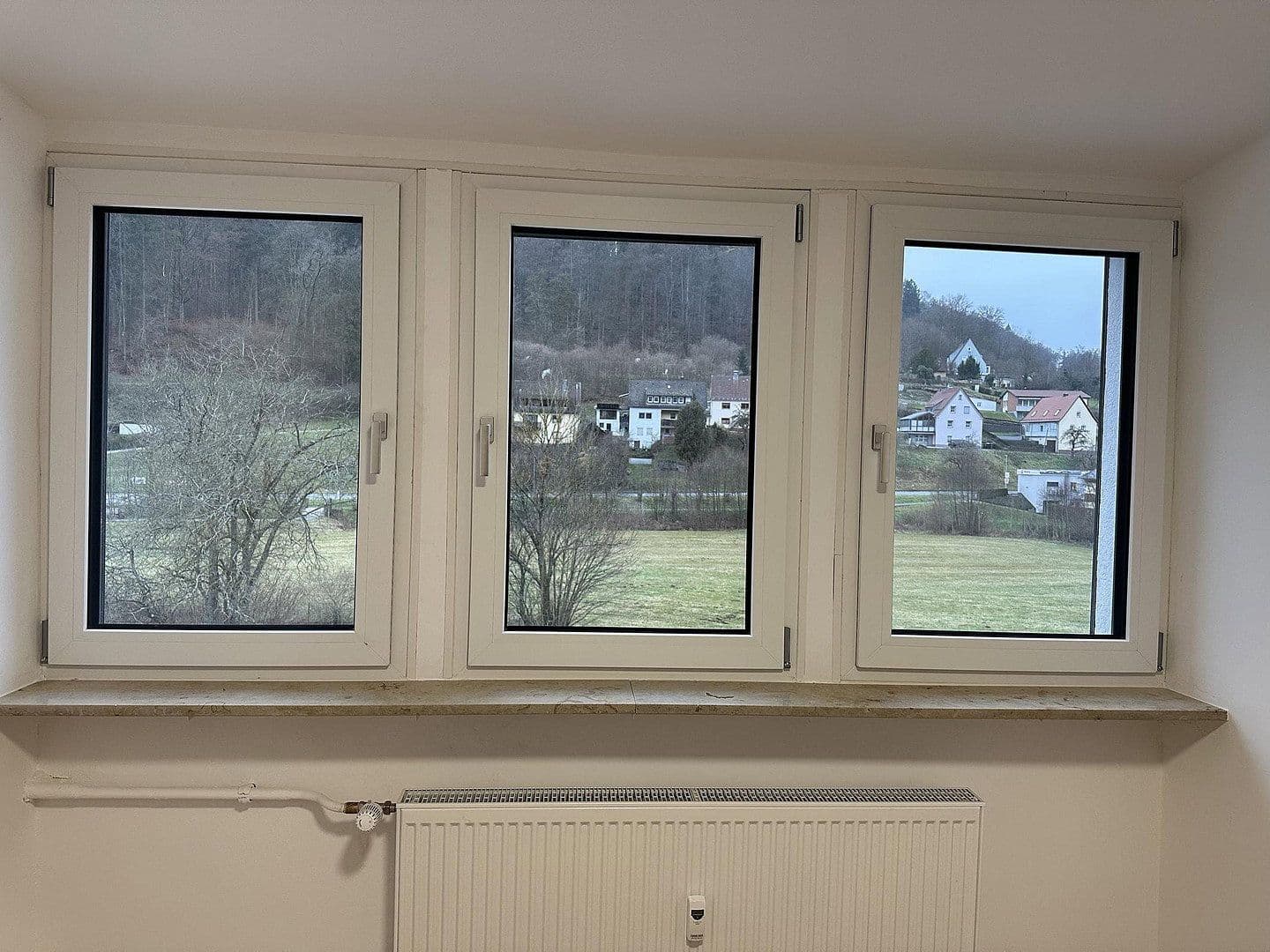 Prenájom bytu 3-izbový 94 m², Badstr. 131, Egloffstein, Bavorsko Prenájom bytu 3-izbový 94 m², Badstr. 131, Egloffstein, Bavorsko