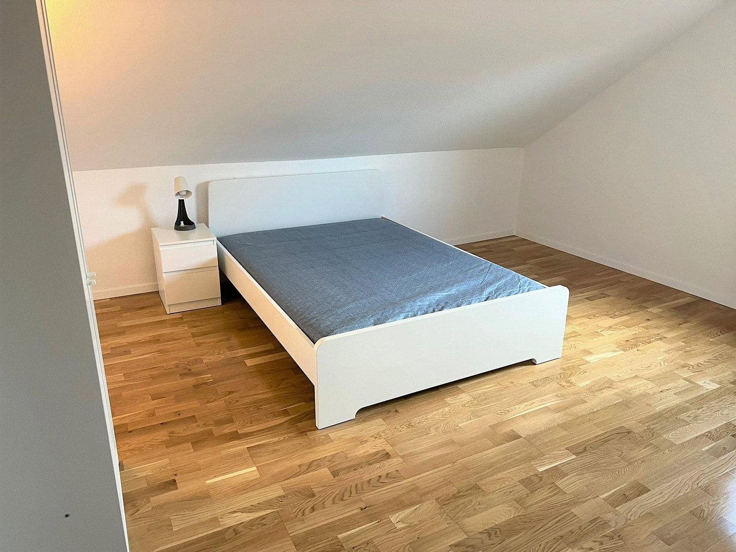 Prenájom bytu 4-izbový 89 m², Wilhelmstraße 75, Eislingen/Fils, Bádensko-Wurttembersko Prenájom bytu 4-izbový 89 m², Wilhelmstraße 75, Eislingen/Fils, Bádensko-Wurttembersko