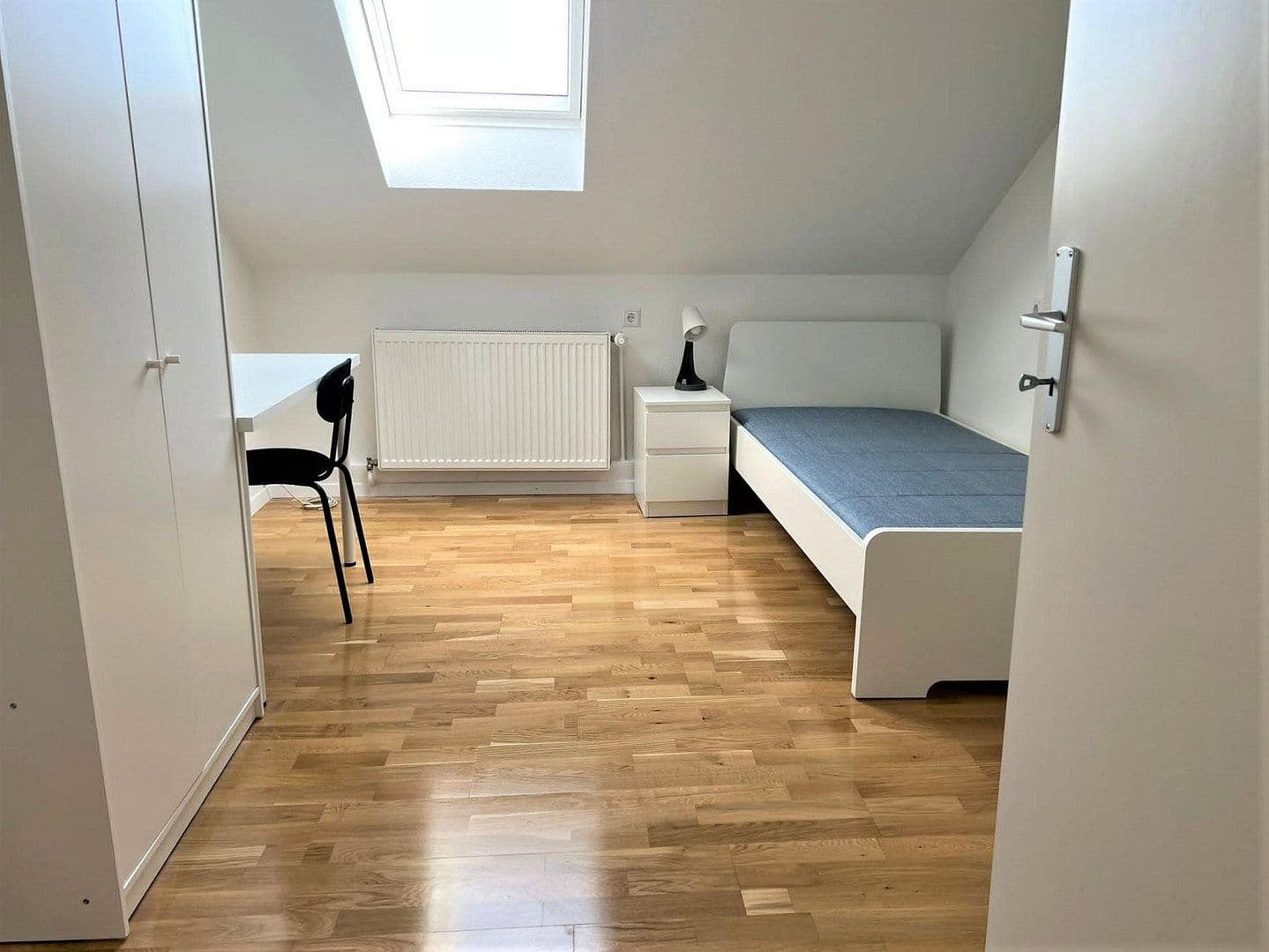Prenájom bytu 4-izbový 89 m², Wilhelmstraße 75, Eislingen/Fils, Bádensko-Wurttembersko Prenájom bytu 4-izbový 89 m², Wilhelmstraße 75, Eislingen/Fils, Bádensko-Wurttembersko