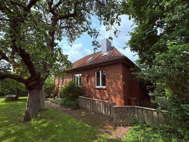 Predaj domu 195 m², pozemek 603 m², Hopfengarten 14, Lüneburg, Dolné Sasko Predaj domu 195 m², pozemek 603 m², Hopfengarten 14, Lüneburg, Dolné Sasko