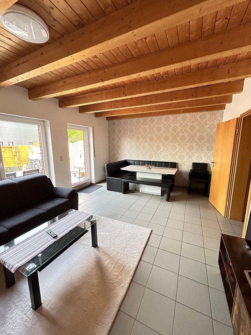 Predaj domu 233 m², pozemek 384 m², Uhlandstraße, Hörstel, Severné Porýnie - Westfálsko Predaj domu 233 m², pozemek 384 m², Uhlandstraße, Hörstel, Severné Porýnie - Westfálsko