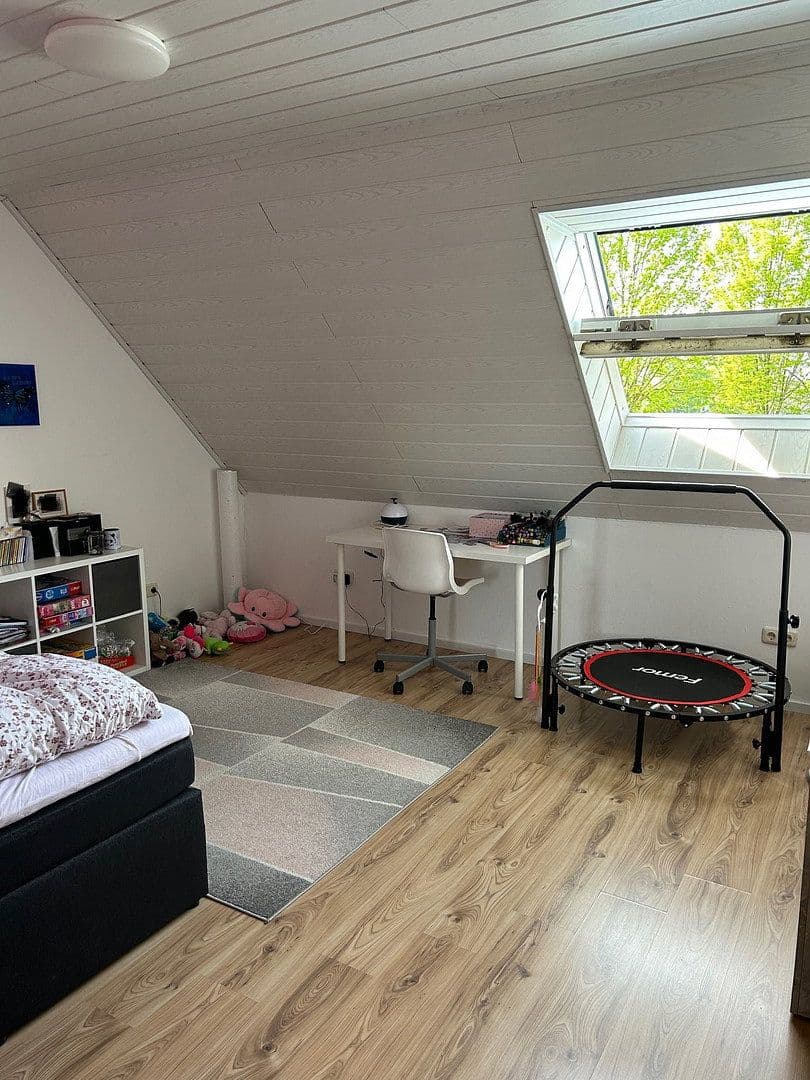 Predaj domu 233 m², pozemek 384 m², Uhlandstraße, Hörstel, Severné Porýnie - Westfálsko Predaj domu 233 m², pozemek 384 m², Uhlandstraße, Hörstel, Severné Porýnie - Westfálsko