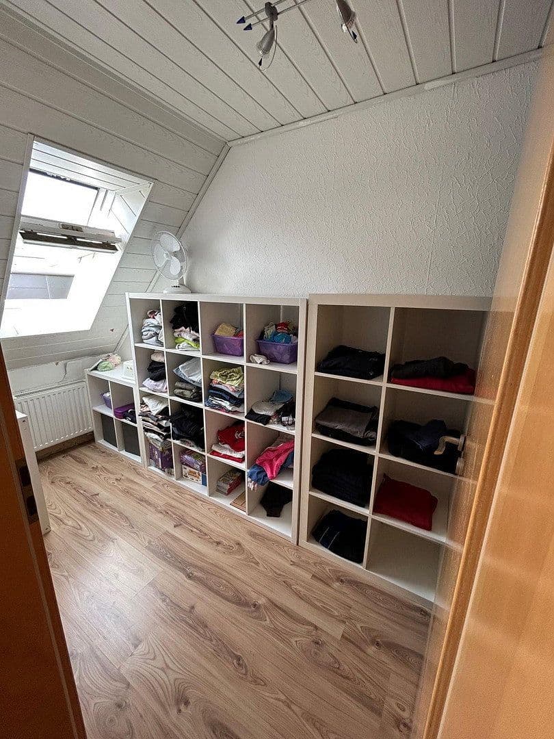 Predaj domu 233 m², pozemek 384 m², Uhlandstraße, Hörstel, Severné Porýnie - Westfálsko Predaj domu 233 m², pozemek 384 m², Uhlandstraße, Hörstel, Severné Porýnie - Westfálsko