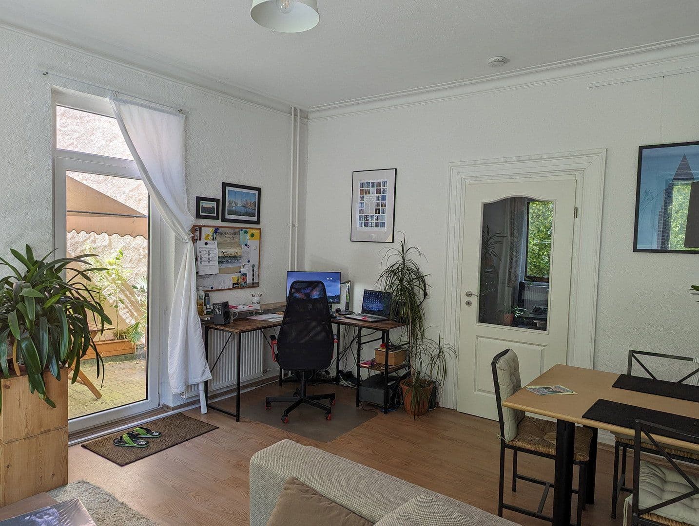 Prenájom bytu 2-izbový 65 m², Bahnhofstraße 9, Rottenburg am Neckar, Bádensko-Wurttembersko Prenájom bytu 2-izbový 65 m², Bahnhofstraße 9, Rottenburg am Neckar, Bádensko-Wurttembersko