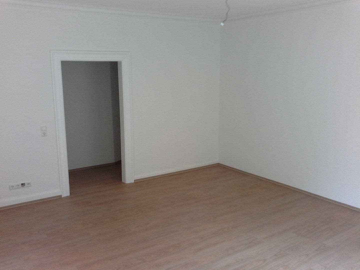 Prenájom bytu 2-izbový 65 m², Bahnhofstraße 9, Rottenburg am Neckar, Bádensko-Wurttembersko Prenájom bytu 2-izbový 65 m², Bahnhofstraße 9, Rottenburg am Neckar, Bádensko-Wurttembersko