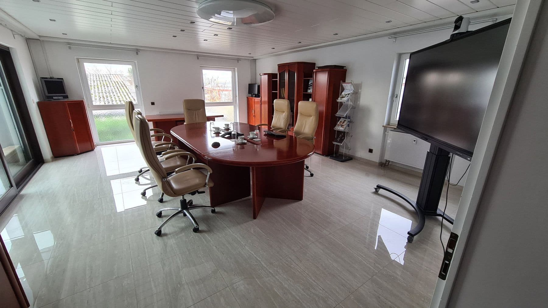 Prenájom kancelárie 50 m², Carl-Zeiss-Str. 5, Frankenthal, Porýnie-Falcko Prenájom kancelárie 50 m², Carl-Zeiss-Str. 5, Frankenthal, Porýnie-Falcko