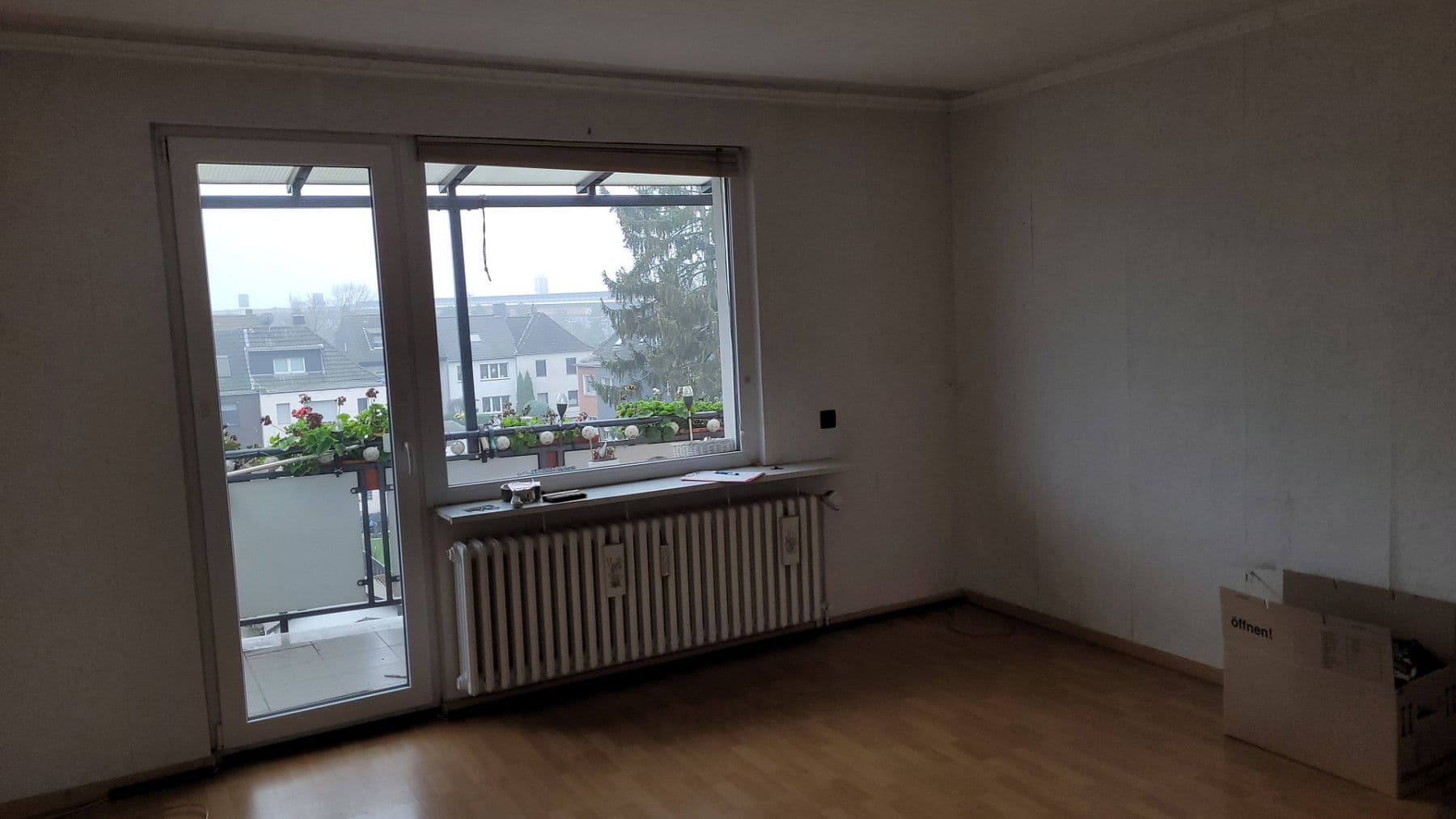Prenájom bytu 3-izbový 68 m², Letjensstr. 23, Duisburg, Severné Porýnie - Westfálsko Prenájom bytu 3-izbový 68 m², Letjensstr. 23, Duisburg, Severné Porýnie - Westfálsko