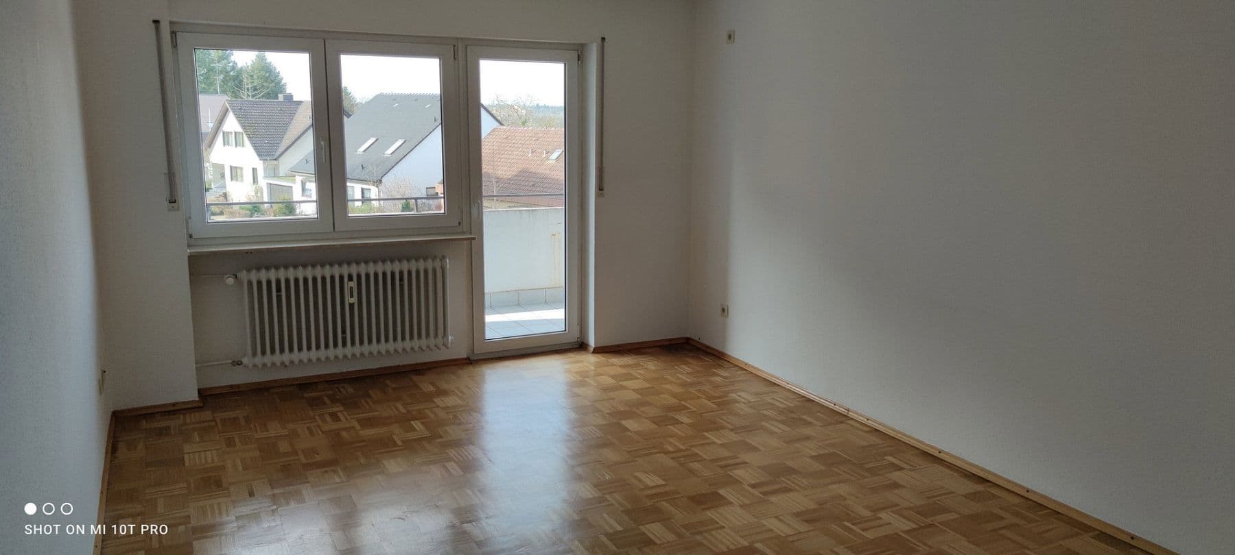 Prenájom bytu 3-izbový 87 m², Theodor-Heuss-Str. 15, Ettlingen, Bádensko-Wurttembersko Prenájom bytu 3-izbový 87 m², Theodor-Heuss-Str. 15, Ettlingen, Bádensko-Wurttembersko