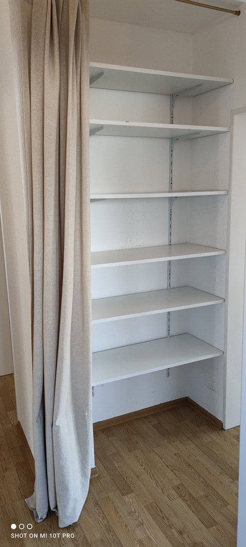 Prenájom bytu 3-izbový 87 m², Theodor-Heuss-Str. 15, Ettlingen, Bádensko-Wurttembersko Prenájom bytu 3-izbový 87 m², Theodor-Heuss-Str. 15, Ettlingen, Bádensko-Wurttembersko