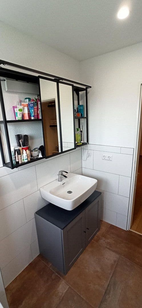 Prenájom bytu 3-izbový 87 m², Theodor-Heuss-Str. 15, Ettlingen, Bádensko-Wurttembersko Prenájom bytu 3-izbový 87 m², Theodor-Heuss-Str. 15, Ettlingen, Bádensko-Wurttembersko