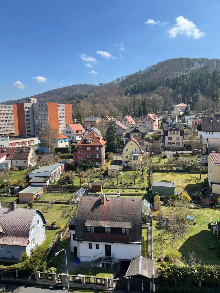 Predaj bytu 3-izbový 60 m², Lidická, Karlovy Vary, Karlovarský kraj Predaj bytu 3-izbový 60 m², Lidická, Karlovy Vary, Karlovarský kraj