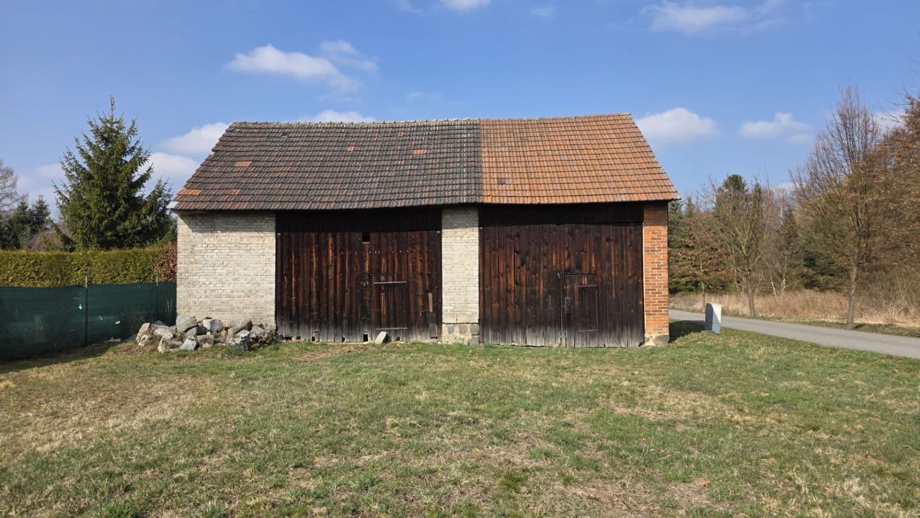 Predaj pozemku 919 m², Alej Johanky z Rožmitálu, Rožmitál pod Třemšínem, Středočeský kraj Predaj pozemku 919 m², Alej Johanky z Rožmitálu, Rožmitál pod Třemšínem, Středočeský kraj