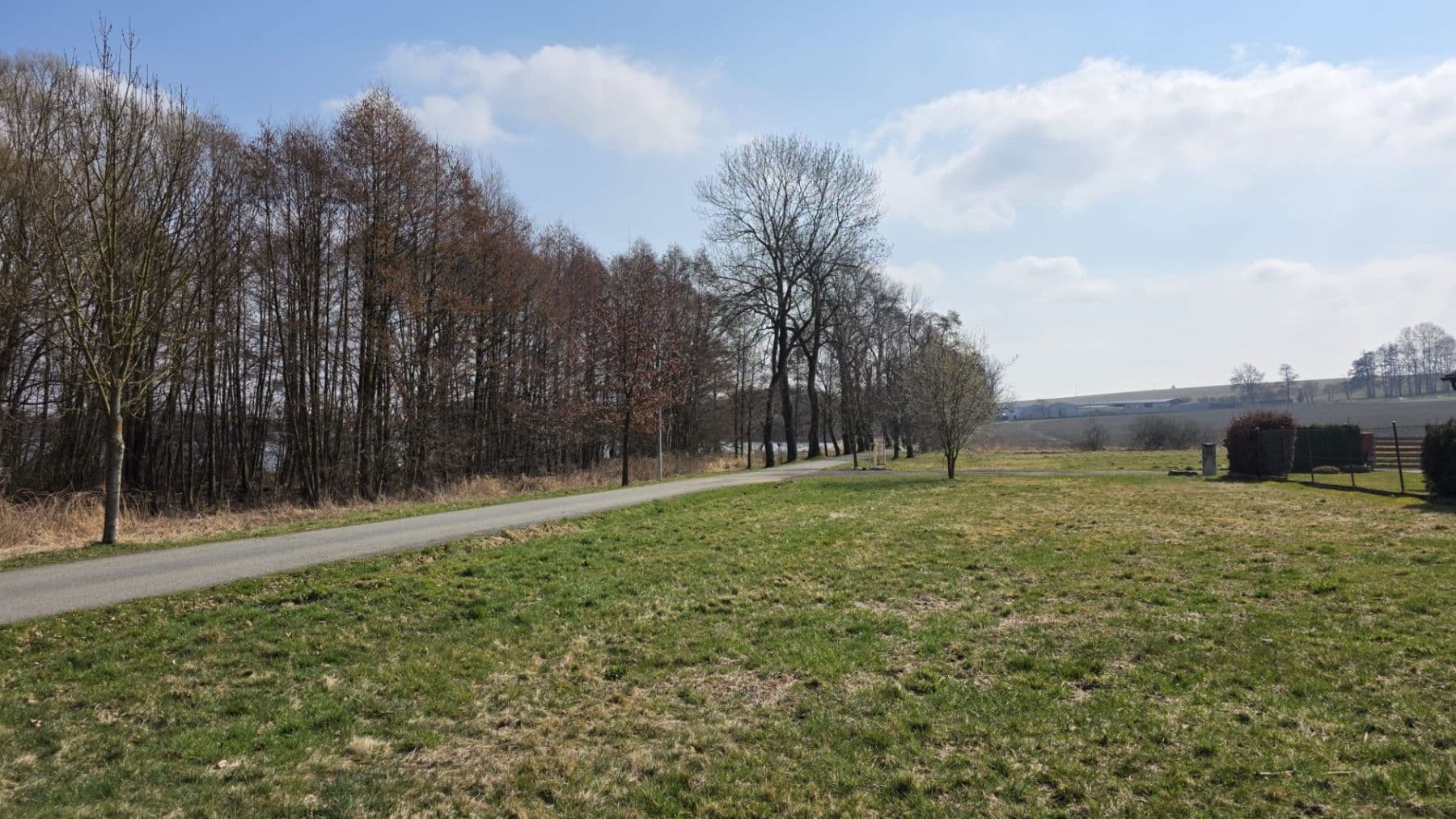 Predaj pozemku 919 m², Alej Johanky z Rožmitálu, Rožmitál pod Třemšínem, Středočeský kraj Predaj pozemku 919 m², Alej Johanky z Rožmitálu, Rožmitál pod Třemšínem, Středočeský kraj