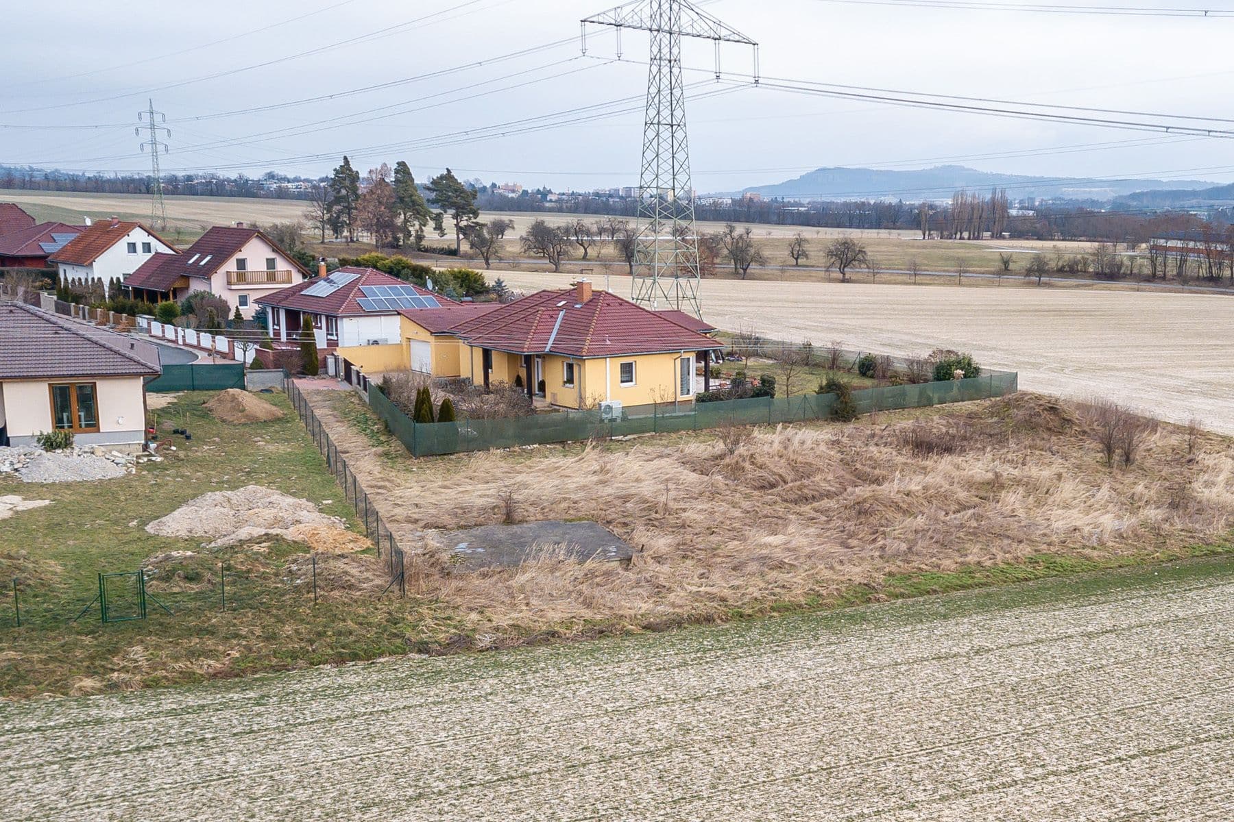 Predaj pozemku 1.609 m², Ptýrov, Středočeský kraj Predaj pozemku 1.609 m², Ptýrov, Středočeský kraj