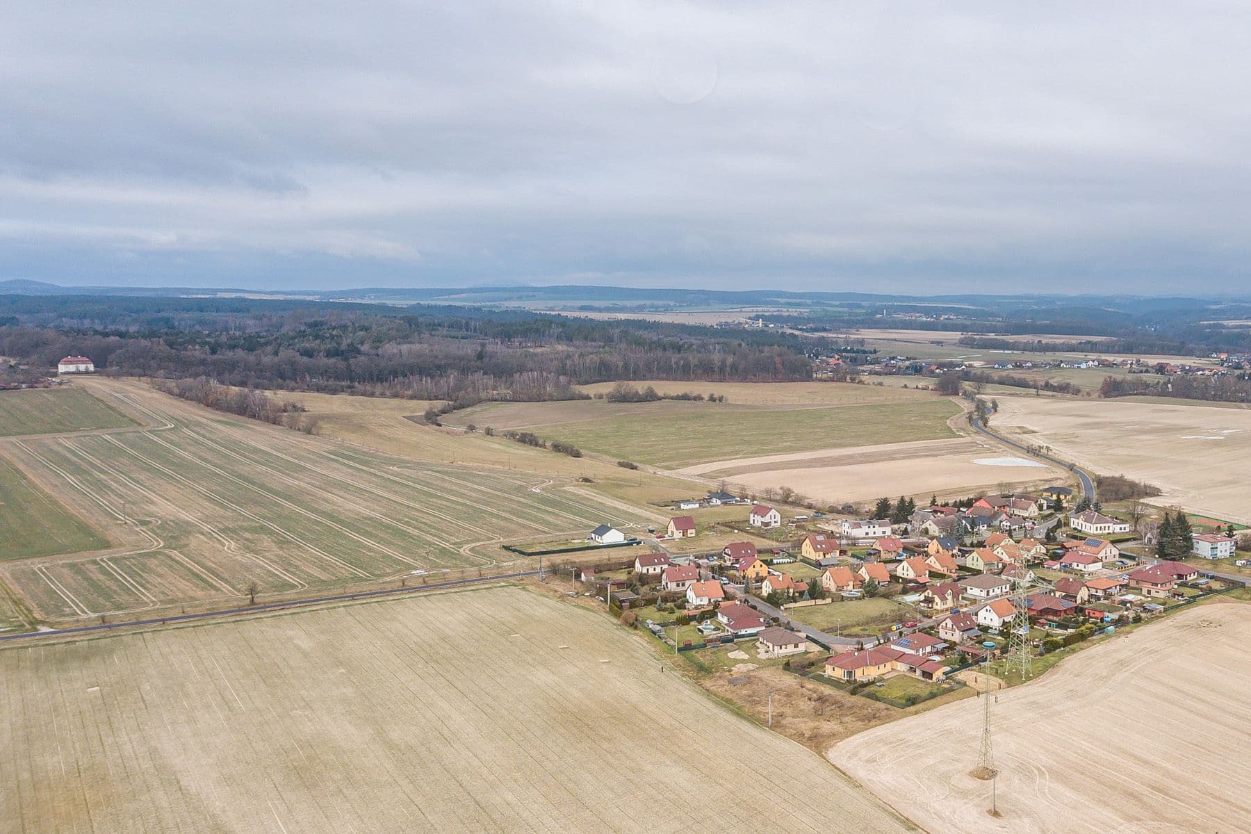 Predaj pozemku 1.609 m², Ptýrov, Středočeský kraj Predaj pozemku 1.609 m², Ptýrov, Středočeský kraj