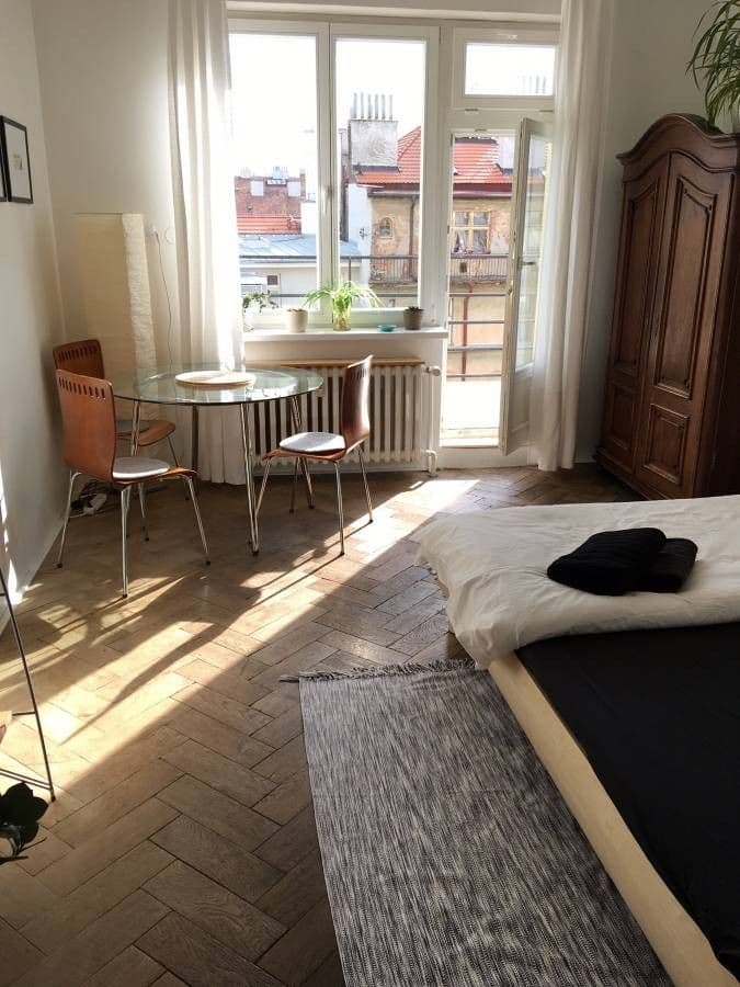 Prenájom bytu 1-izbový 28 m², Milady Horákové, Praha, Praha Prenájom bytu 1-izbový 28 m², Milady Horákové, Praha, Praha