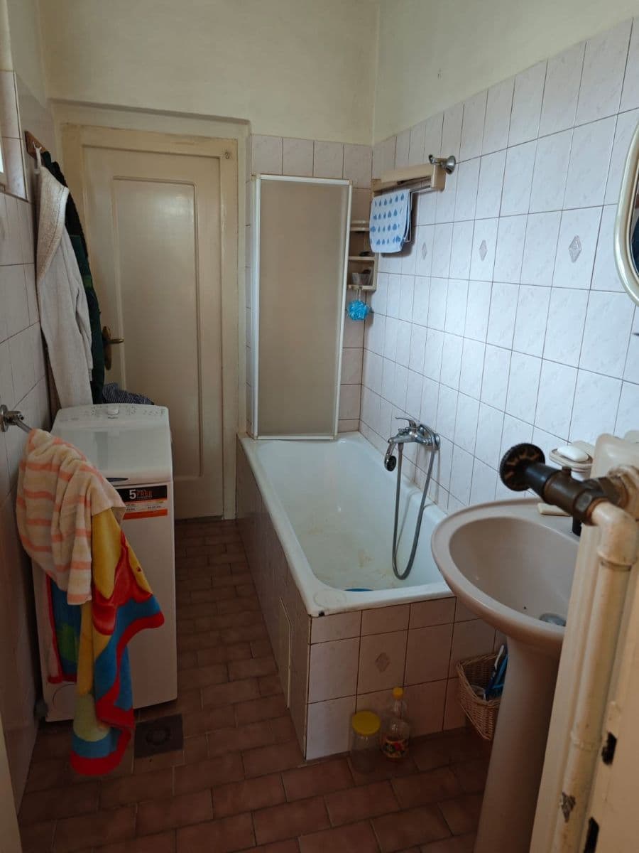 Prenájom domu 150 m², pozemek 1.000 m², Slovenská, Přeštice, Plzeňský kraj Prenájom domu 150 m², pozemek 1.000 m², Slovenská, Přeštice, Plzeňský kraj