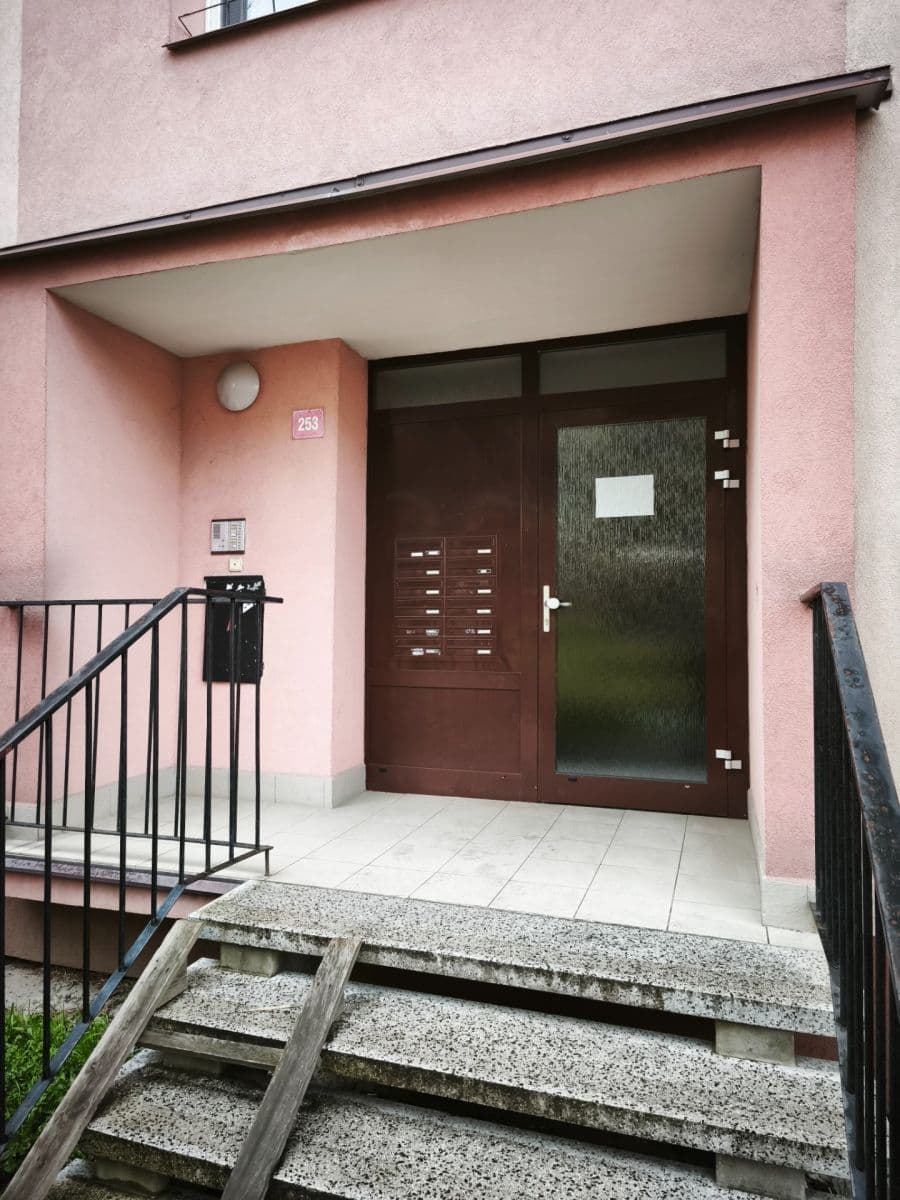 Predaj bytu 1-izbový 37 m², Krušnohorská, Chlumec, Ústecký kraj Predaj bytu 1-izbový 37 m², Krušnohorská, Chlumec, Ústecký kraj