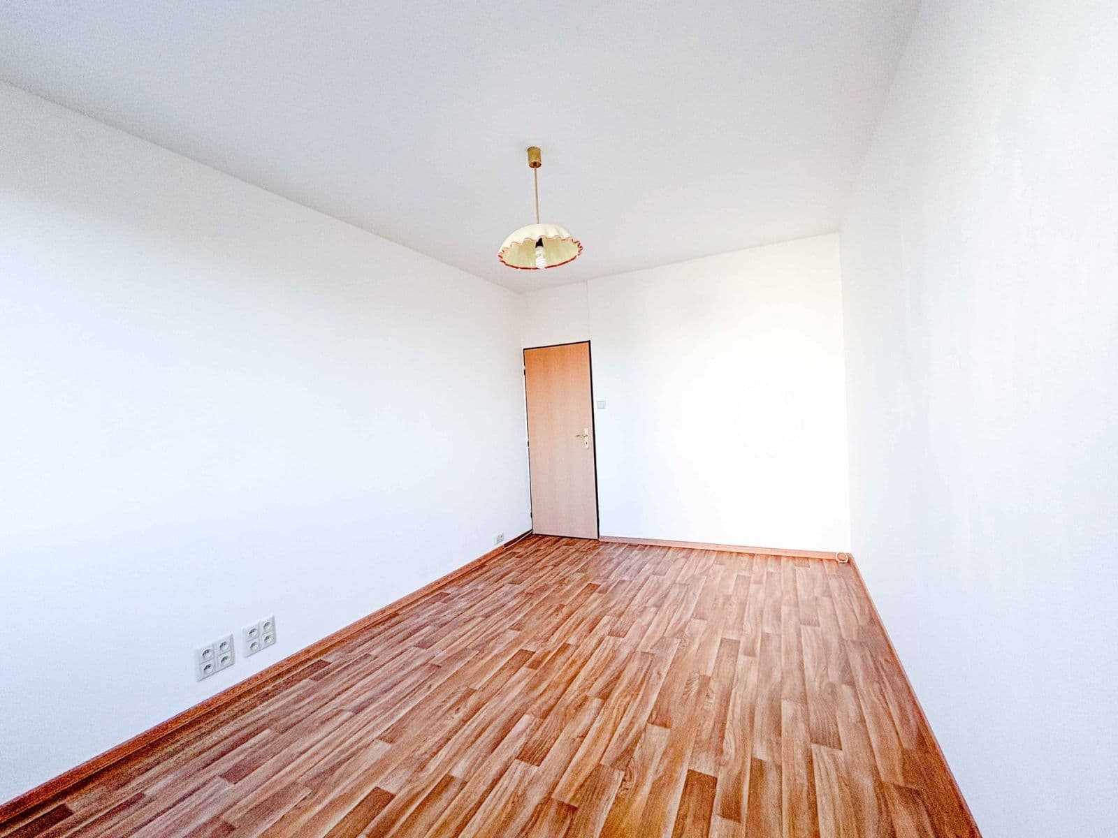 Prenájom bytu 3-izbový 72 m², Hlivická, Praha, Praha Prenájom bytu 3-izbový 72 m², Hlivická, Praha, Praha