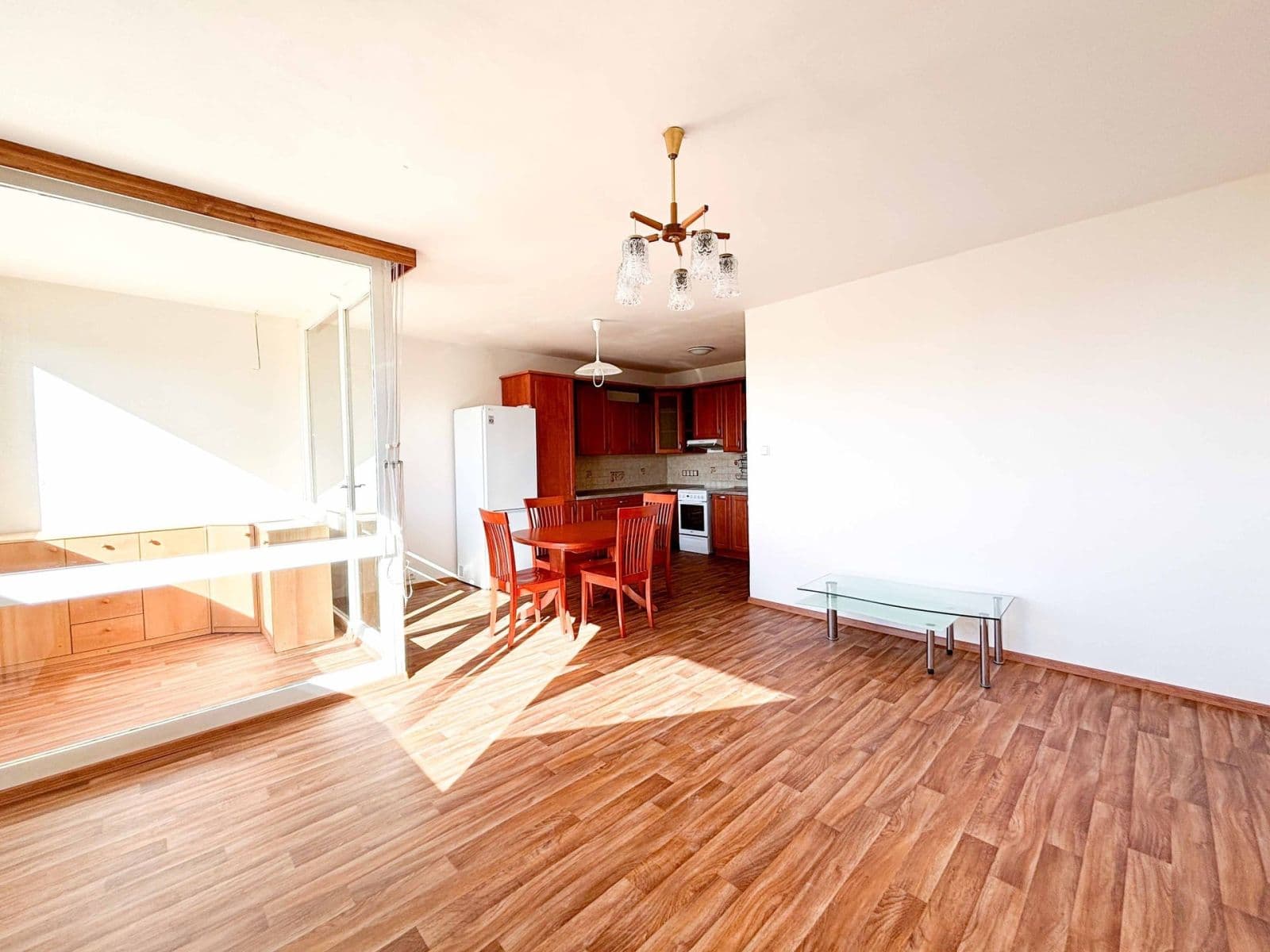 Prenájom bytu 3-izbový 72 m², Hlivická, Praha, Praha Prenájom bytu 3-izbový 72 m², Hlivická, Praha, Praha