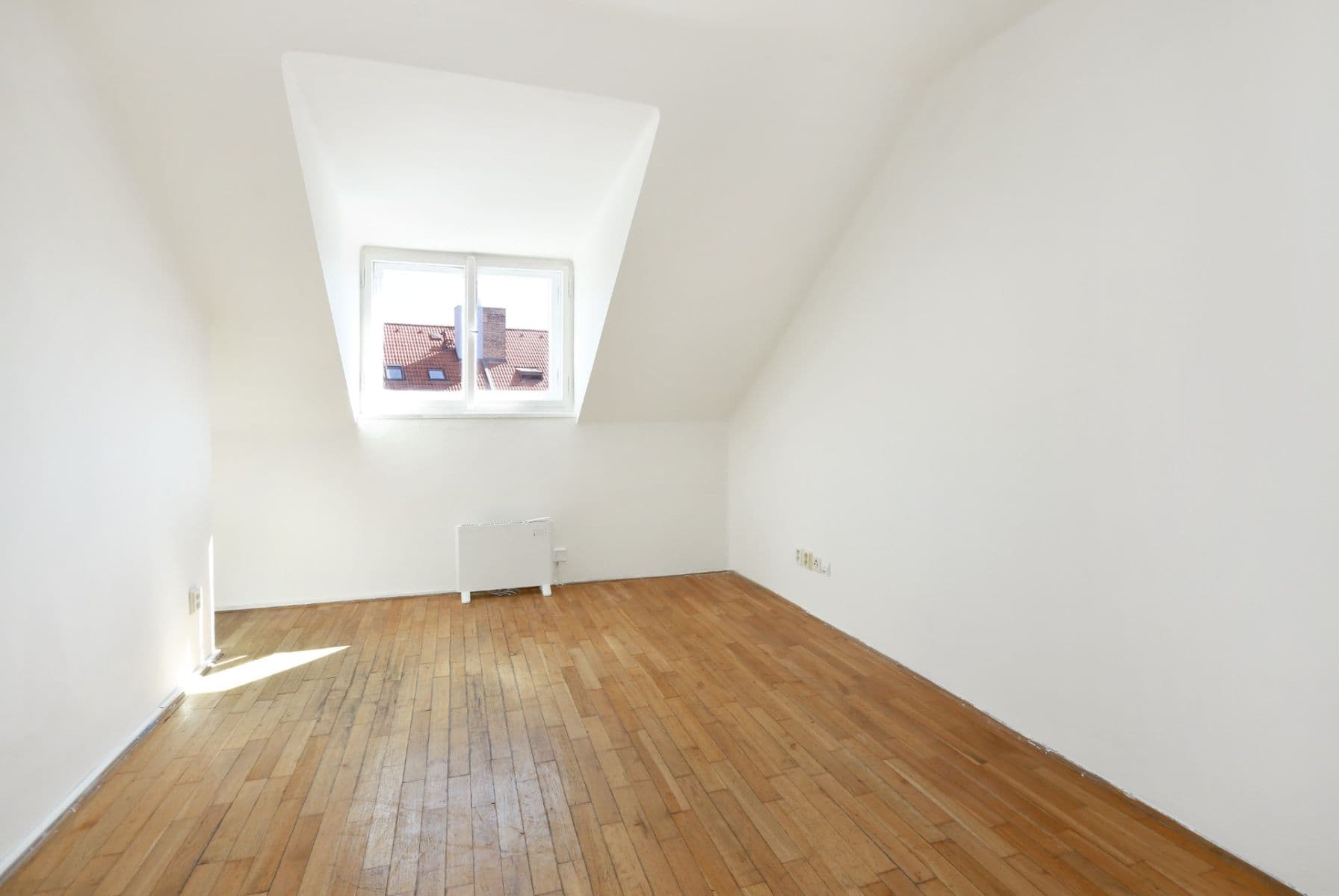 Prenájom bytu 1-izbový 22 m², Na Mlejnku, Praha, Praha Prenájom bytu 1-izbový 22 m², Na Mlejnku, Praha, Praha