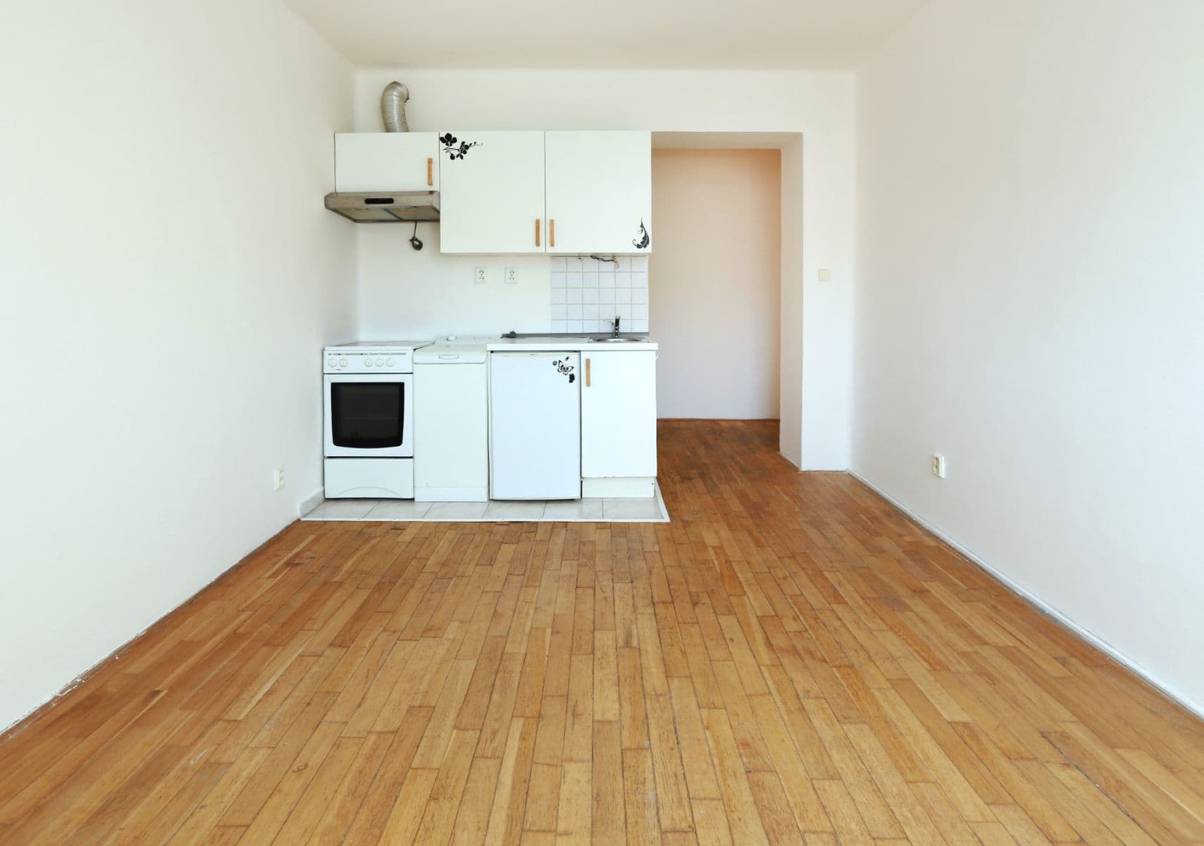 Prenájom bytu 1-izbový 22 m², Na Mlejnku, Praha, Praha Prenájom bytu 1-izbový 22 m², Na Mlejnku, Praha, Praha