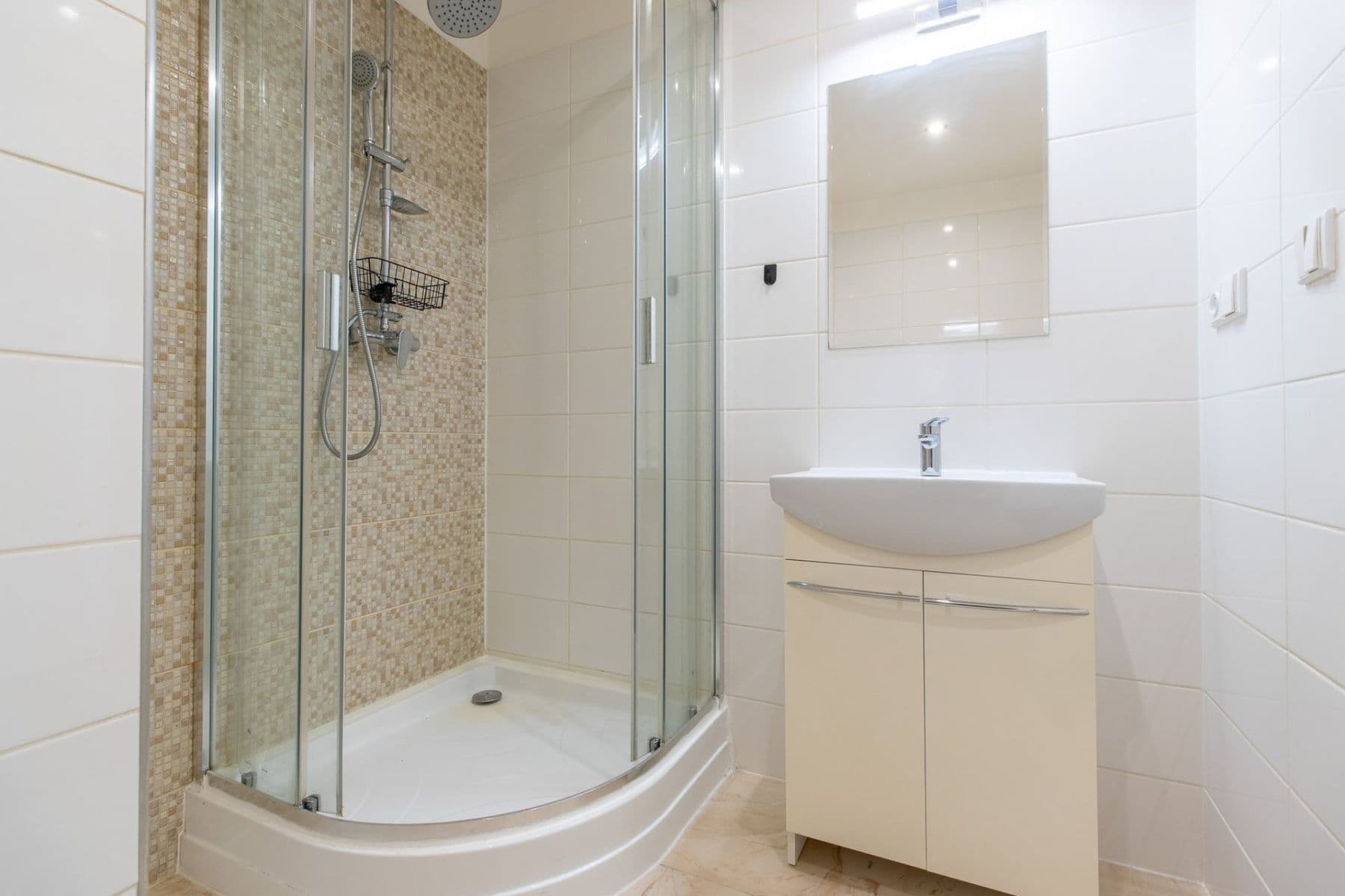 Prenájom bytu 2-izbový 33 m², Ovčí hájek, Praha, Praha Prenájom bytu 2-izbový 33 m², Ovčí hájek, Praha, Praha