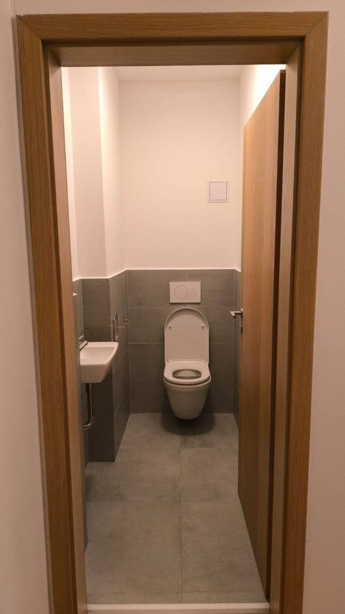 Prenájom bytu 3-izbový 72 m², Tomanova, Slaný, Středočeský kraj Prenájom bytu 3-izbový 72 m², Tomanova, Slaný, Středočeský kraj