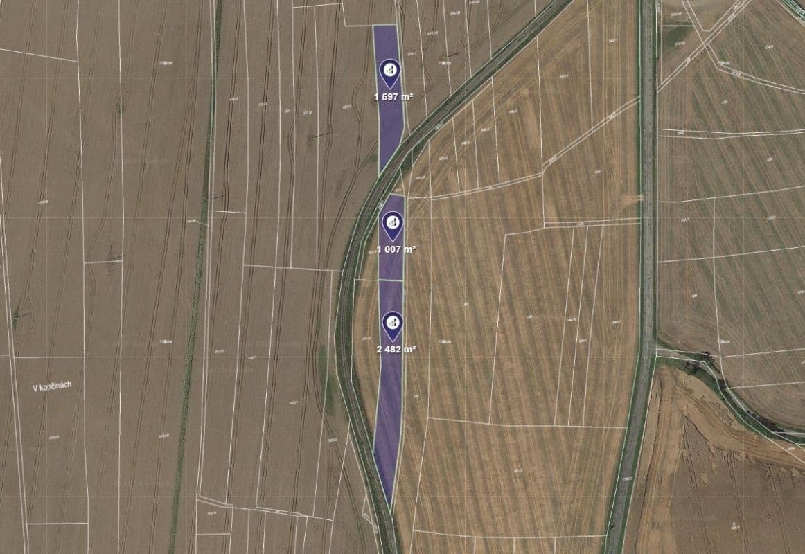 Predaj pozemku 2.543 m², Dolní Bousov, Středočeský kraj Predaj pozemku 2.543 m², Dolní Bousov, Středočeský kraj