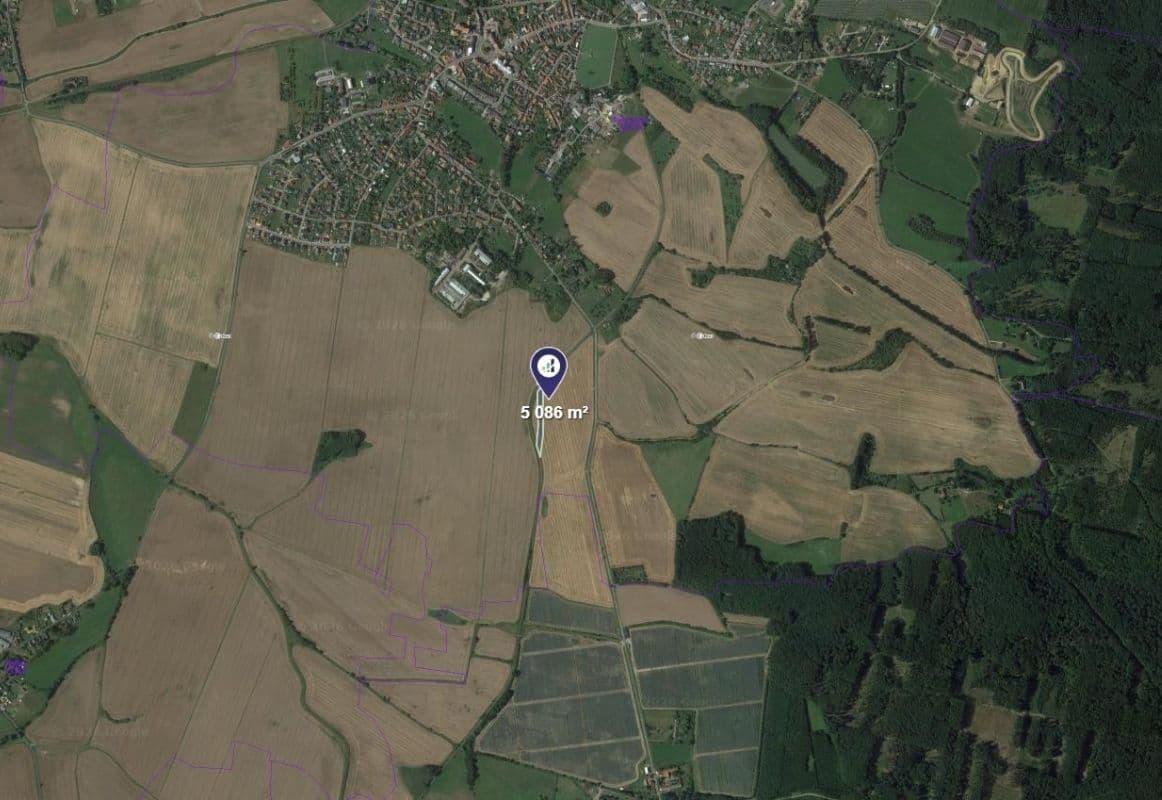 Predaj pozemku 2.543 m², Dolní Bousov, Středočeský kraj Predaj pozemku 2.543 m², Dolní Bousov, Středočeský kraj