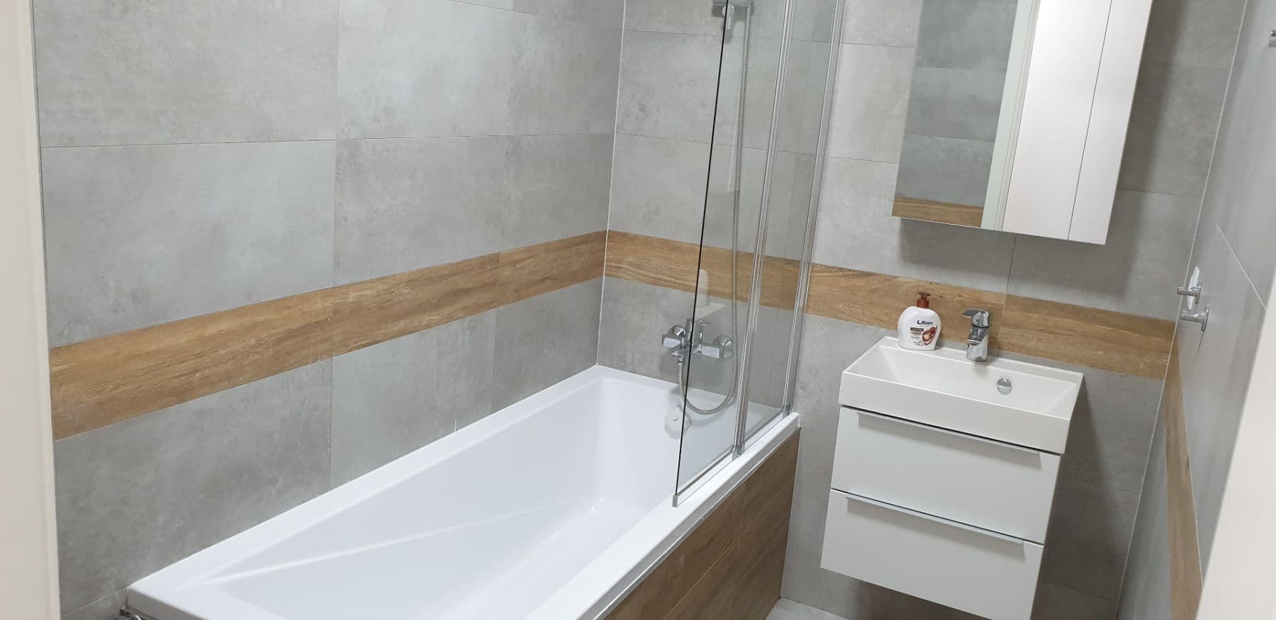 Prenájom bytu 2-izbový 41 m², Ahepjukova, Ostrava, Moravskoslezský kraj Prenájom bytu 2-izbový 41 m², Ahepjukova, Ostrava, Moravskoslezský kraj