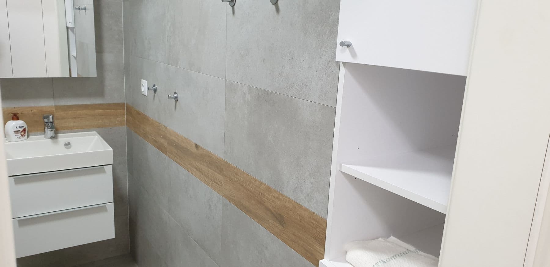 Prenájom bytu 2-izbový 41 m², Ahepjukova, Ostrava, Moravskoslezský kraj Prenájom bytu 2-izbový 41 m², Ahepjukova, Ostrava, Moravskoslezský kraj