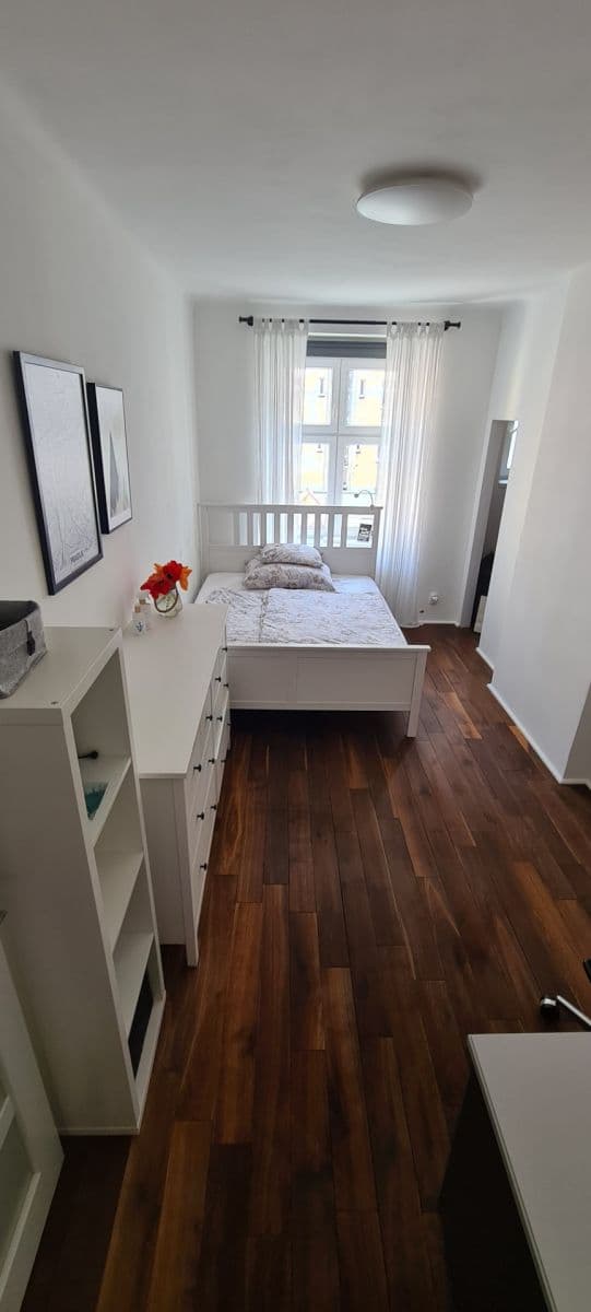 Prenájom bytu 2-izbový 45 m², Buchovcova, Praha, Praha Prenájom bytu 2-izbový 45 m², Buchovcova, Praha, Praha