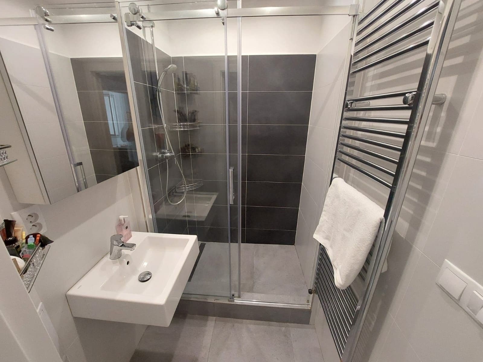 Prenájom bytu 2-izbový 45 m², Buchovcova, Praha, Praha Prenájom bytu 2-izbový 45 m², Buchovcova, Praha, Praha