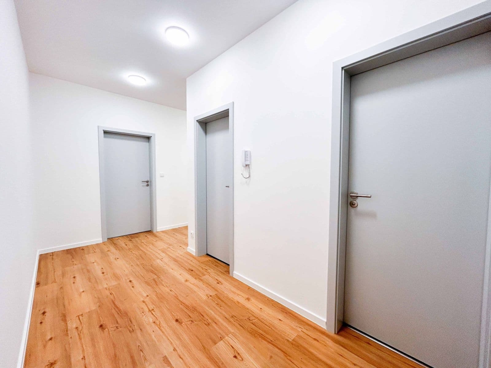 Prenájom bytu 3-izbový 90 m², Suchánkova, Benešov, Středočeský kraj Prenájom bytu 3-izbový 90 m², Suchánkova, Benešov, Středočeský kraj