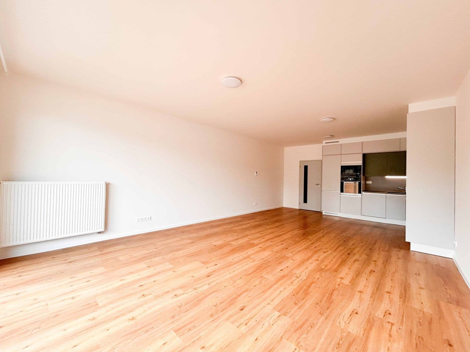 Prenájom bytu 3-izbový 90 m², Suchánkova, Benešov, Středočeský kraj Prenájom bytu 3-izbový 90 m², Suchánkova, Benešov, Středočeský kraj