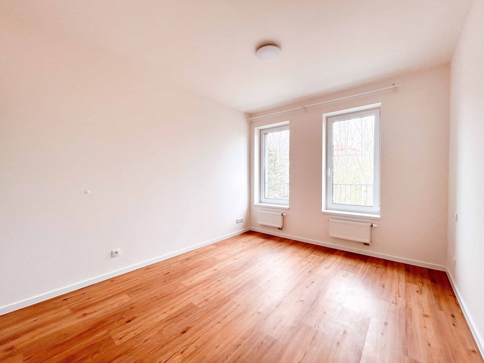 Prenájom bytu 3-izbový 90 m², Suchánkova, Benešov, Středočeský kraj Prenájom bytu 3-izbový 90 m², Suchánkova, Benešov, Středočeský kraj