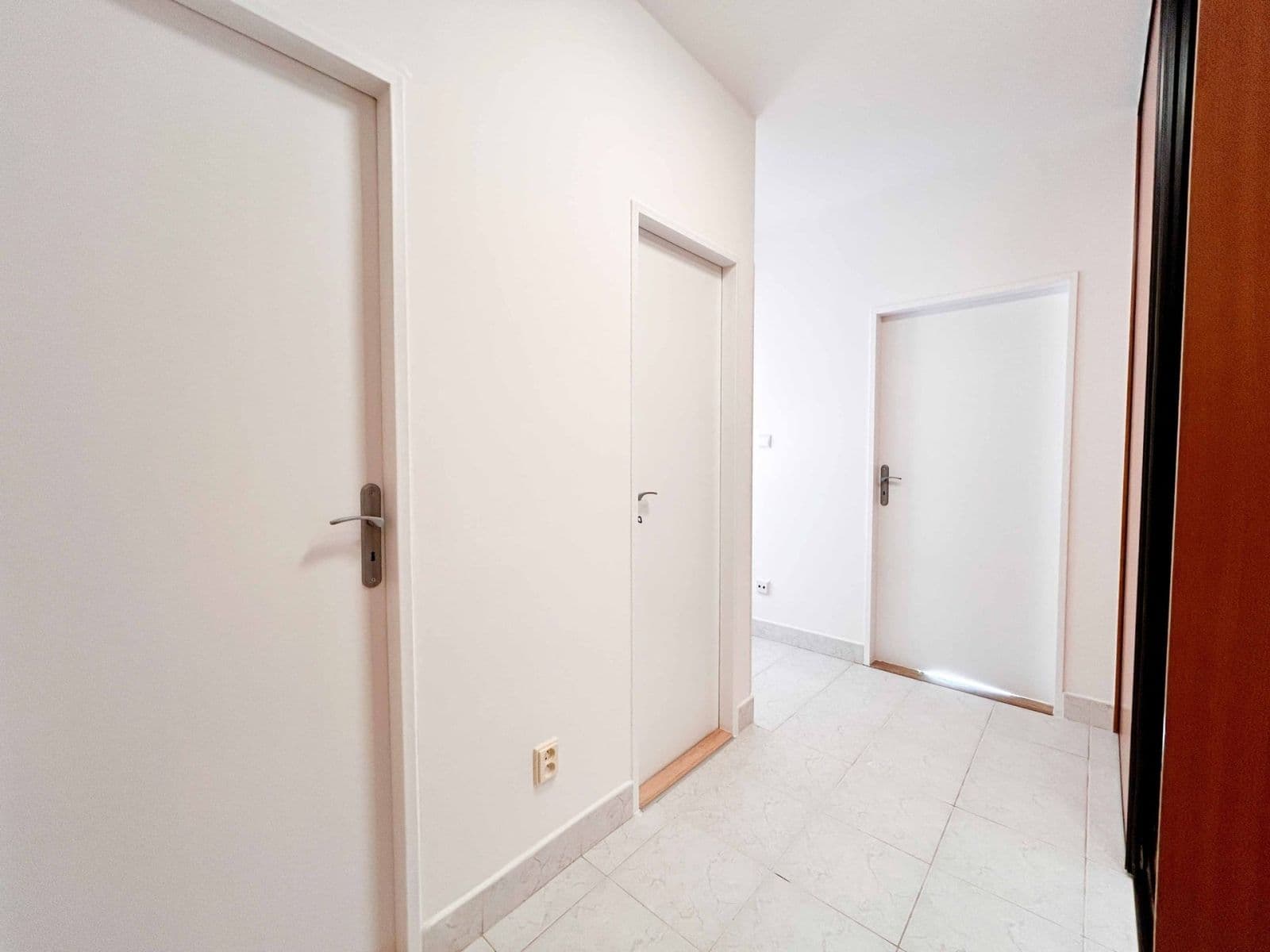 Prenájom bytu 2-izbový 49 m², Volutová, Praha, Praha Prenájom bytu 2-izbový 49 m², Volutová, Praha, Praha