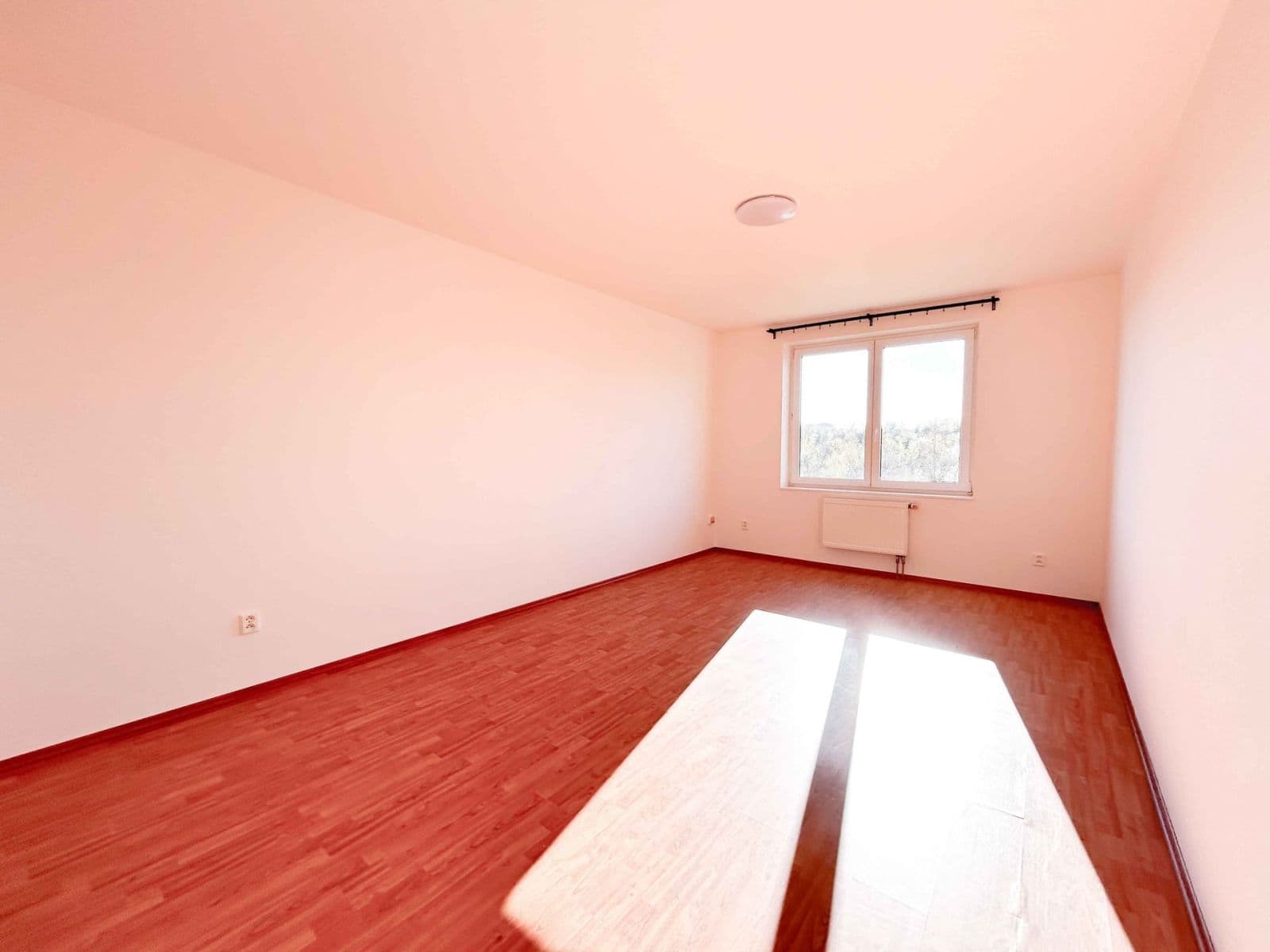 Prenájom bytu 2-izbový 49 m², Volutová, Praha, Praha Prenájom bytu 2-izbový 49 m², Volutová, Praha, Praha