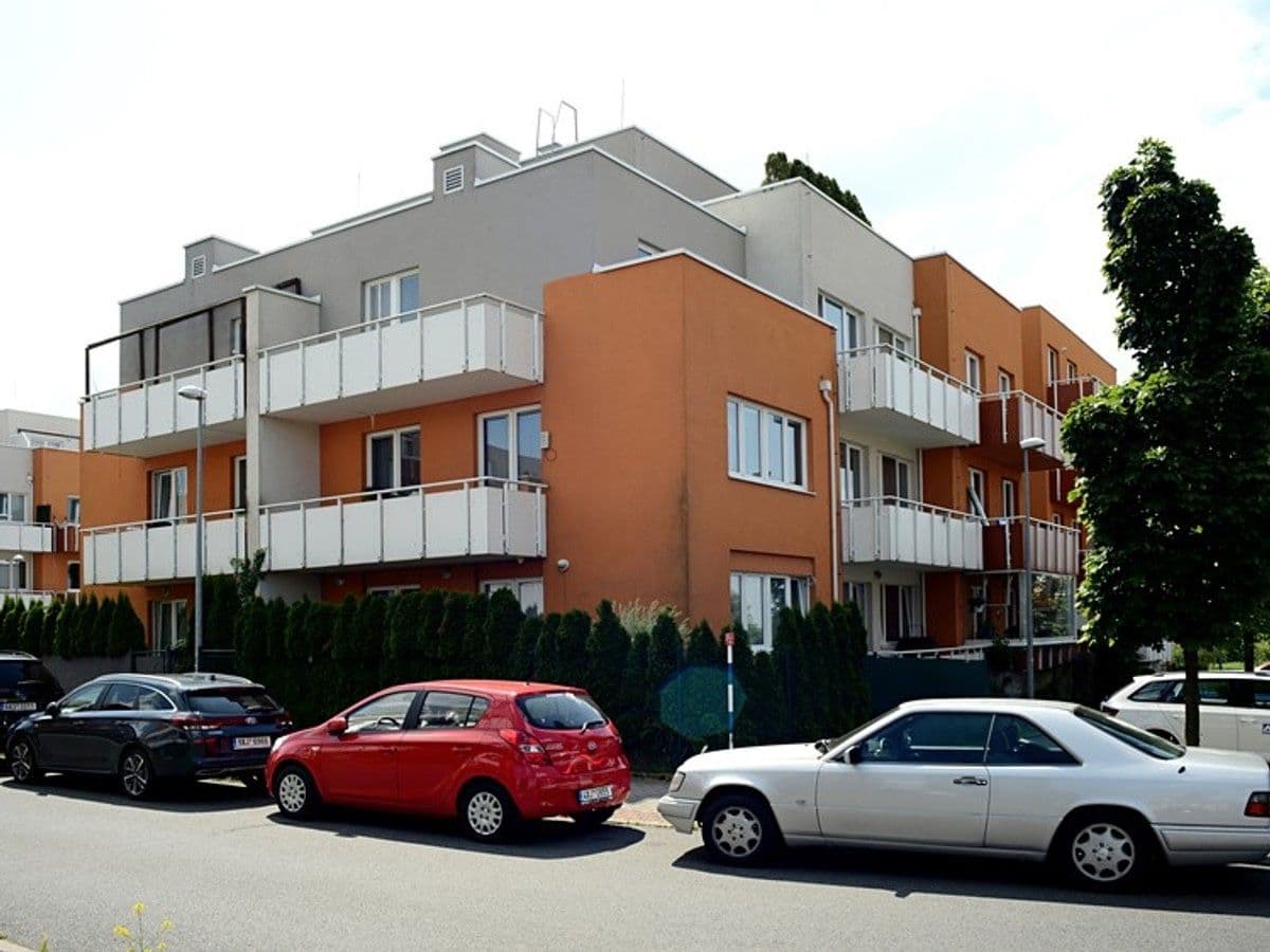 Predaj bytu 1-izbový 33 m², Sicherova, Praha, Praha Predaj bytu 1-izbový 33 m², Sicherova, Praha, Praha