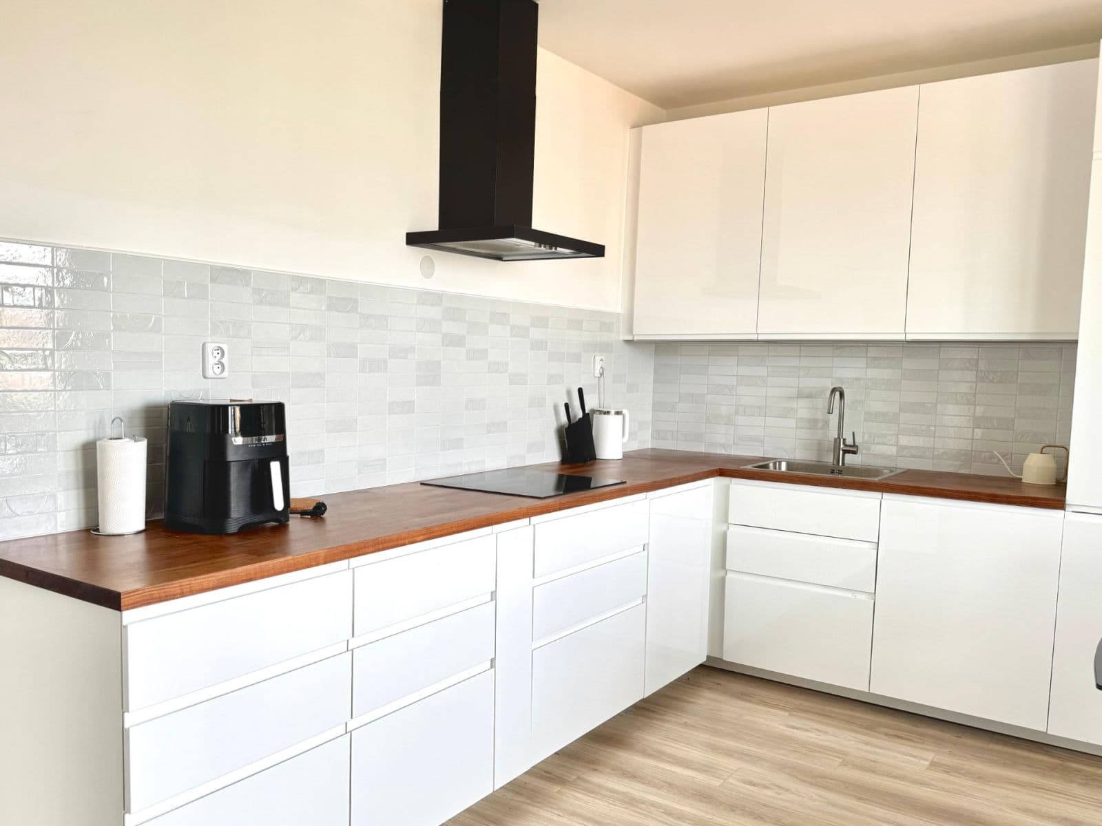 Prenájom bytu 2-izbový 57 m², Piskáčkových, Praha, Praha Prenájom bytu 2-izbový 57 m², Piskáčkových, Praha, Praha