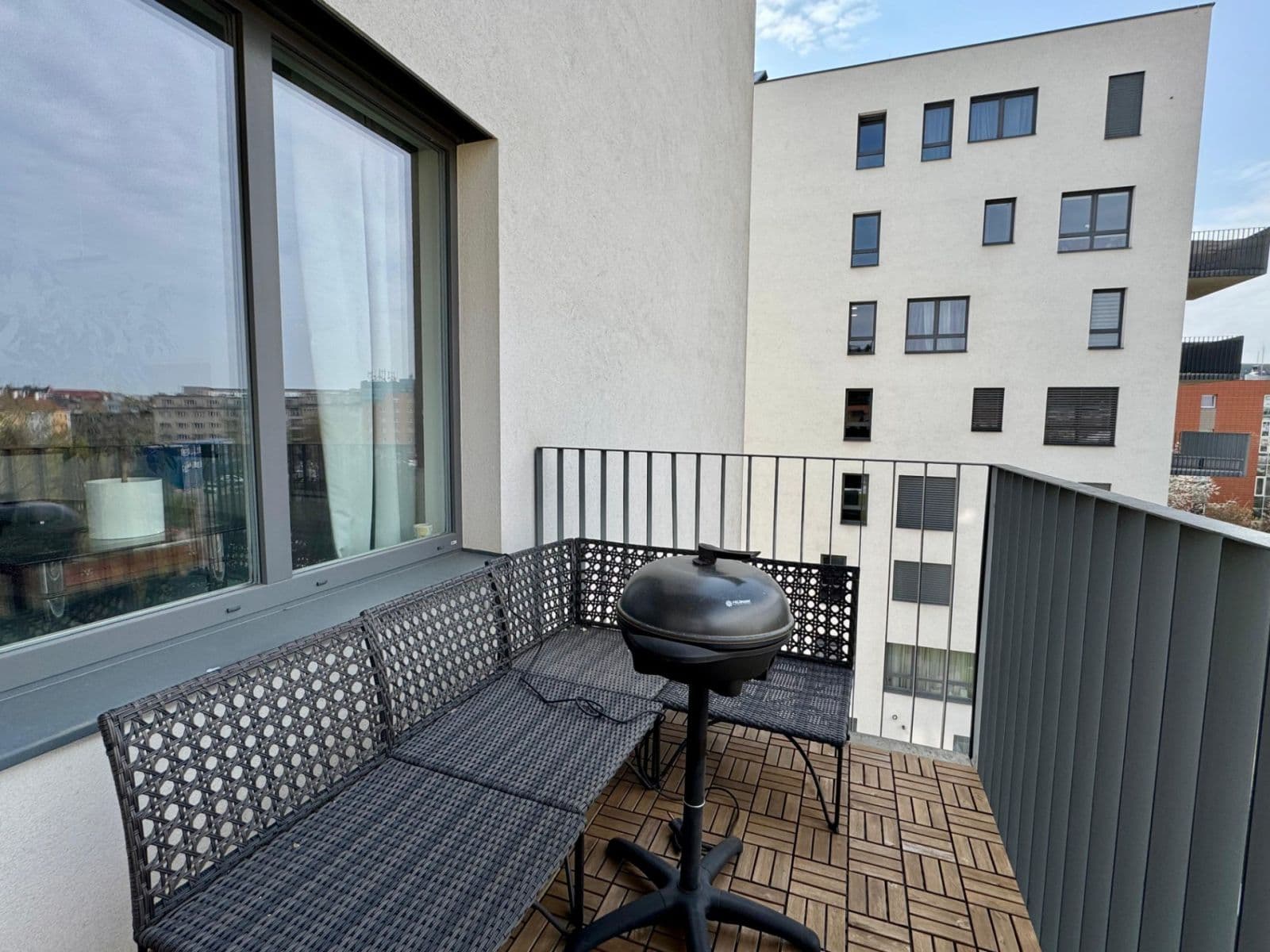 Prenájom bytu 2-izbový 57 m², Piskáčkových, Praha, Praha Prenájom bytu 2-izbový 57 m², Piskáčkových, Praha, Praha