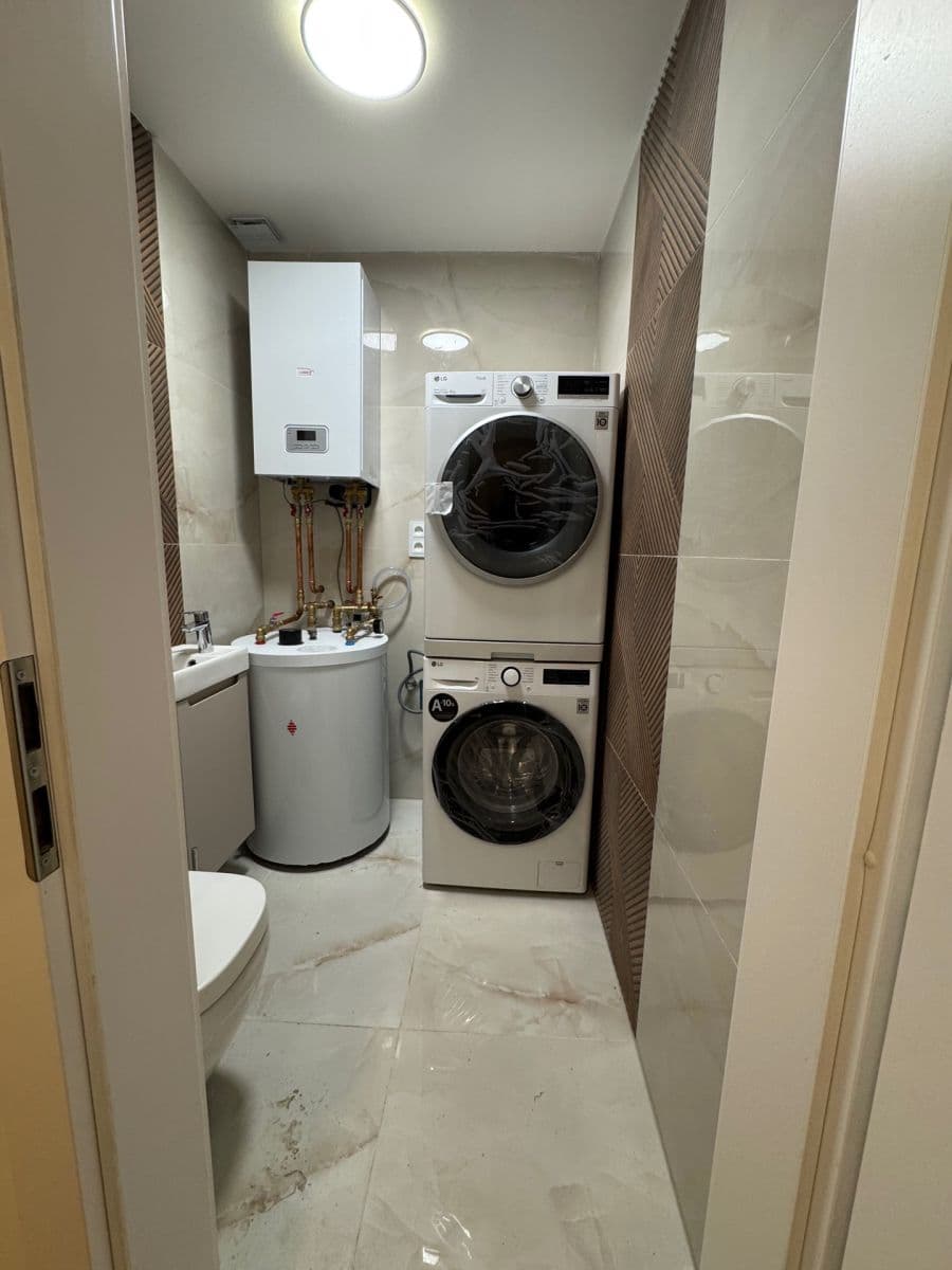 Predaj bytu 3-izbový 63 m², Hartigova, Praha, Praha Predaj bytu 3-izbový 63 m², Hartigova, Praha, Praha